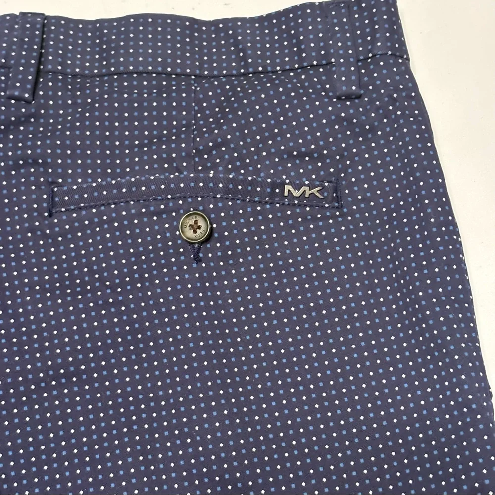 Michael Kors Dark Blue Patterned Men's Shorts - Picture 9 of 13
